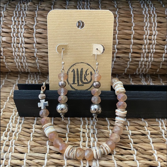 Jewelry - Bracelet/earrings (7” bracelet 2.5” earrings) Sold